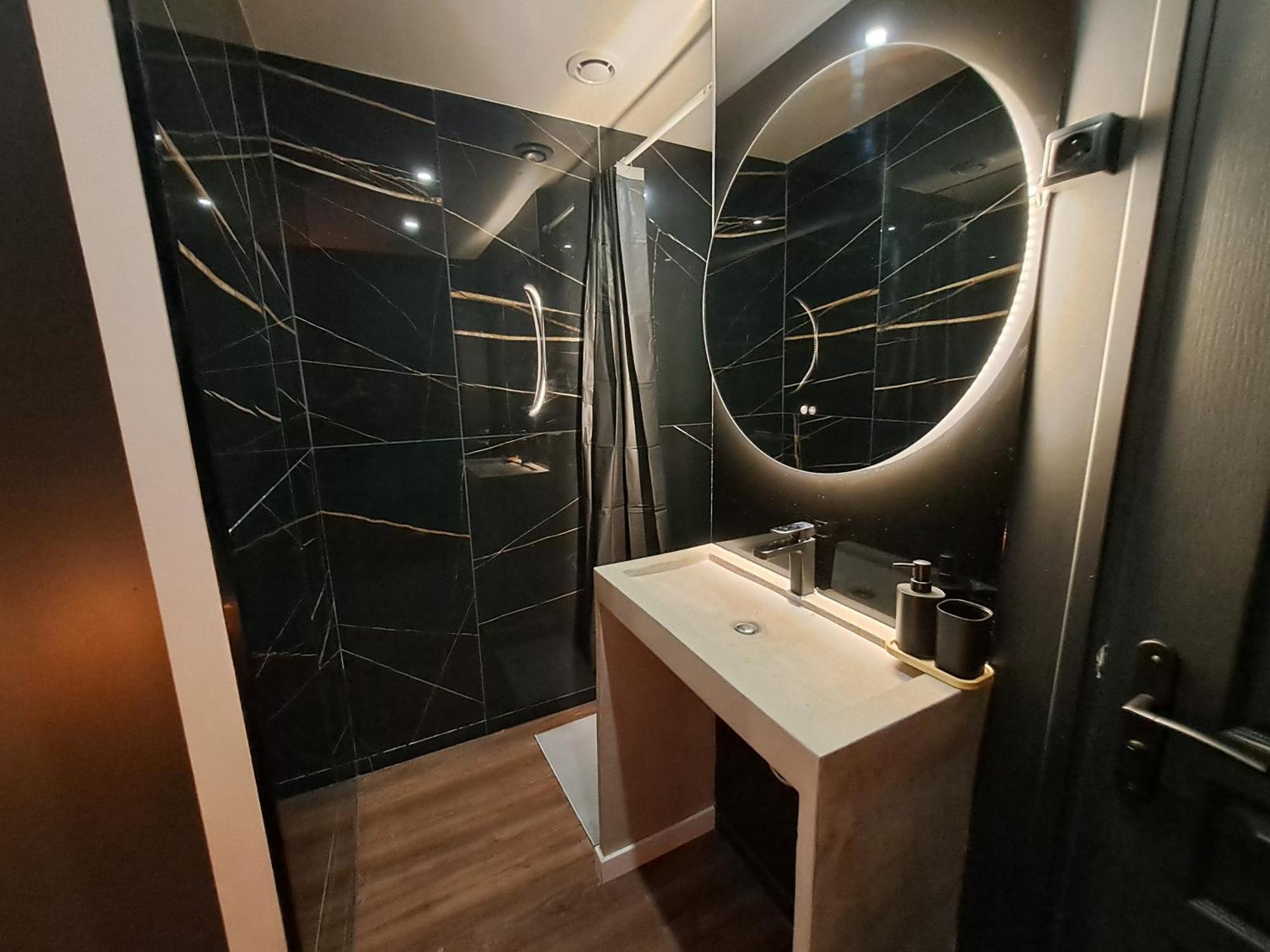 Belle Suite Metro 14 Paris Orly Eksteriør billede